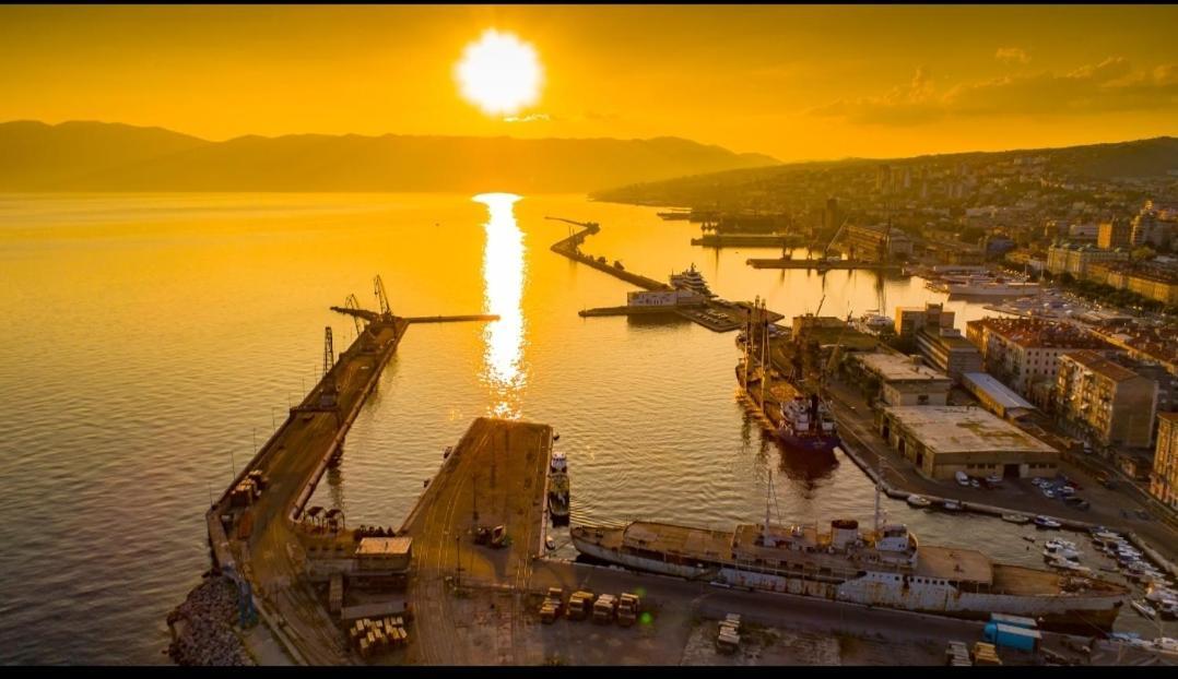 Adriatica Rijeka Exterior photo