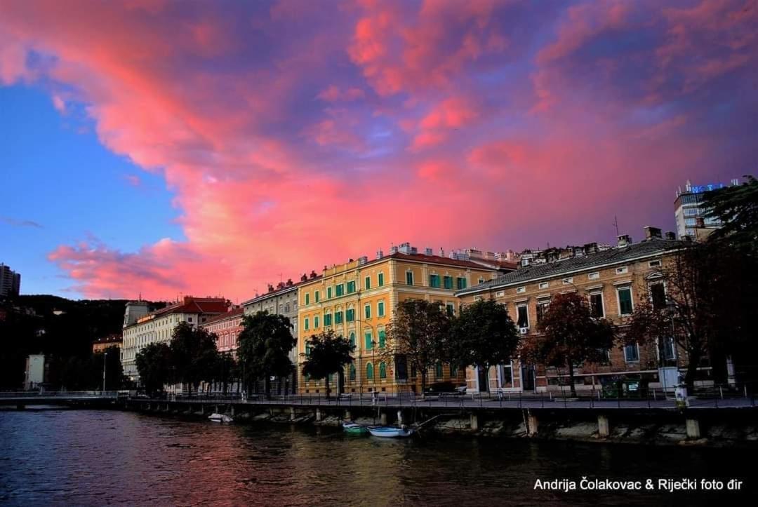 Adriatica Rijeka Exterior photo
