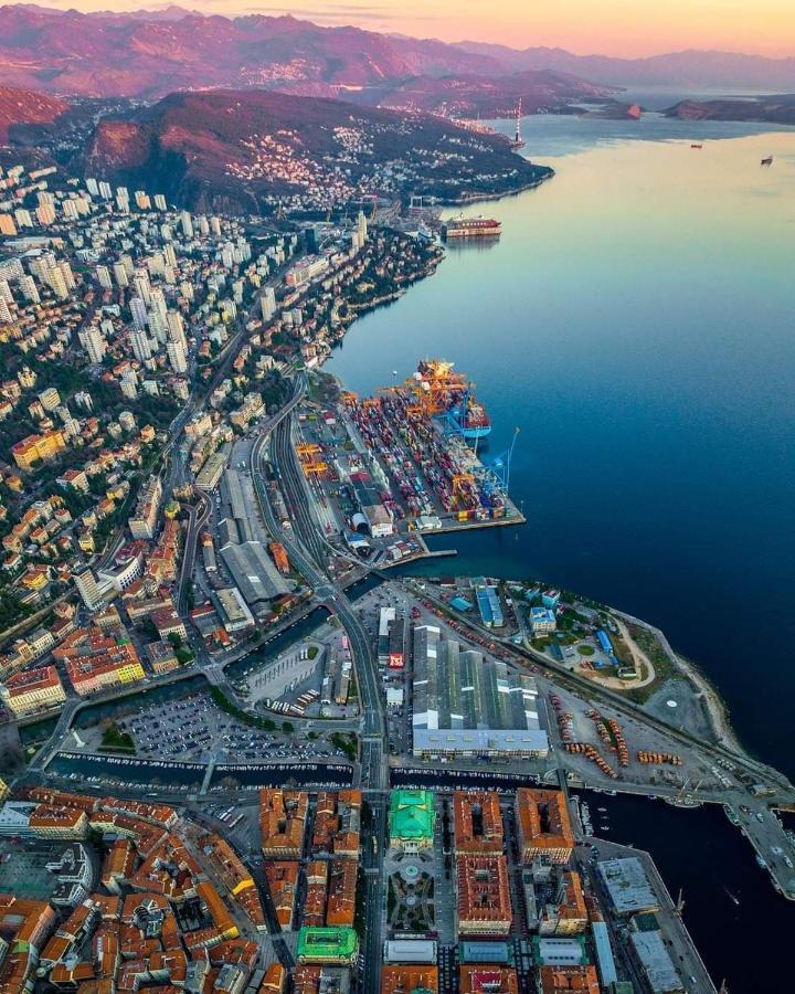 Adriatica Rijeka Exterior photo
